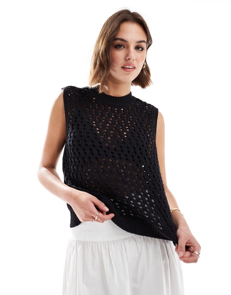 Mango crochet sleeveless top in black