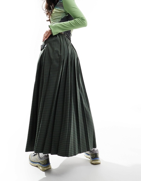 COLLUSION plaid maxi skirt kilt in green