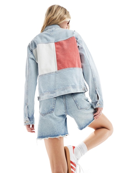 Tommy Jeans flag denim mom jacket in light wash