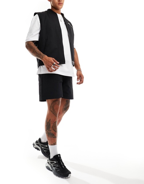 Dickies Jackson Tape belt shorts in black