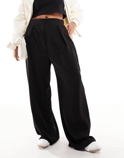 River Island Plus pleated wide leg pants in black