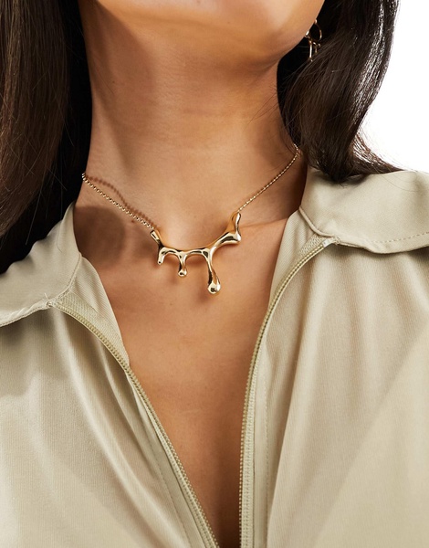 Petit Moments banksey molten drip necklace in gold