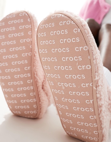 Crocs cozzzy slipper in pink clay