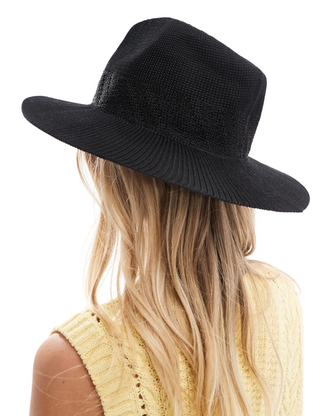 Accessorize packable fedora in black