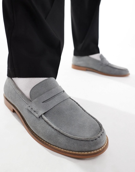 ASOS DESIGN loafers in gray suede with natural sole