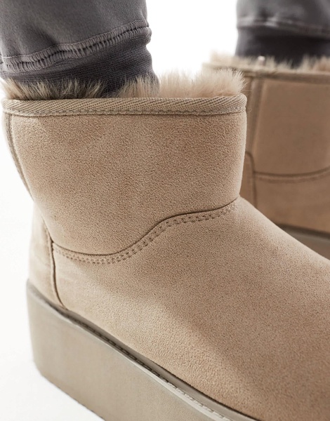 Bershka platform cozy boots in taupe