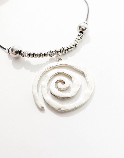 Petit Moments swirl cord beaded necklace with oversized pendant