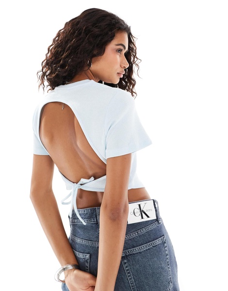 COLLUSION backless tie back crop top in blue