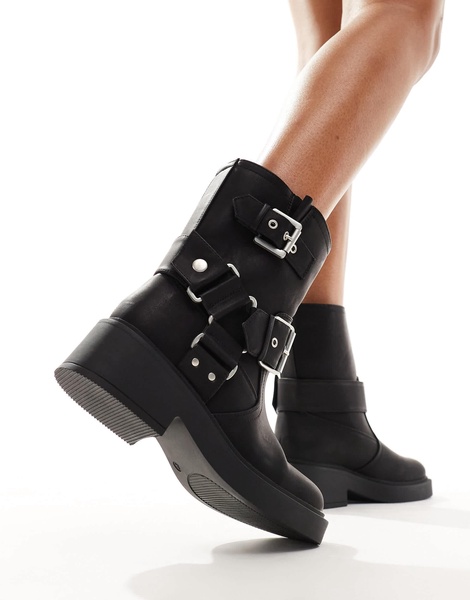 ASOS DESIGN Wide Fit Aim harness biker ankle boots in black