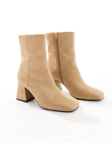 ASOS DESIGN Wide Fit Record smart mid-boots in taupe gray