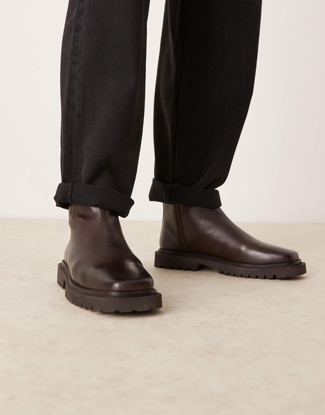 ASOS DESIGN Chelsea boots in brown leather