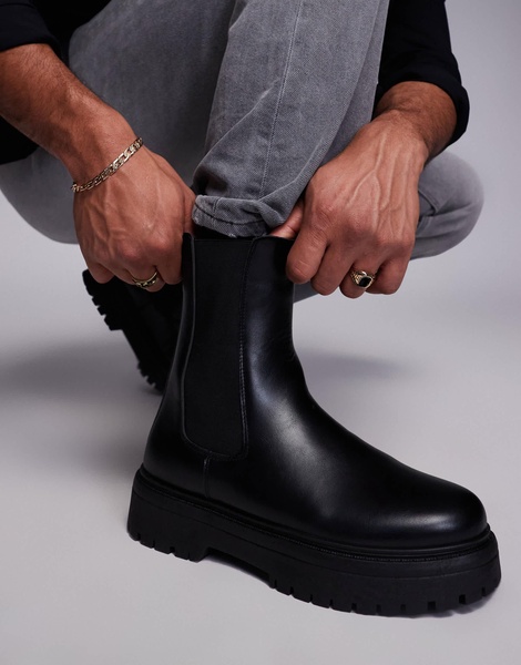 ASOS DESIGN chelsea boots in black with chunky soles