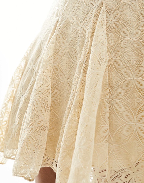 Motel textured lace godet knee length midi skirt in creamy beige