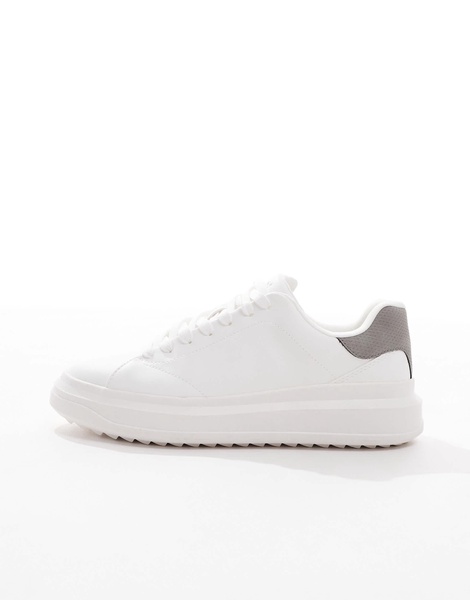 Bershka gray back tab sneakers in white