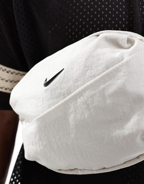 Nike Aura belt bag in off white