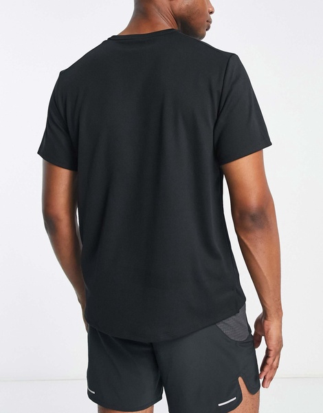 Nike Running Miler Dri-FIT T-shirt in black