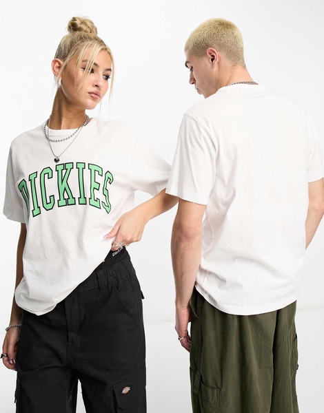 Dickies aitkin varsity logo t-shirt in white