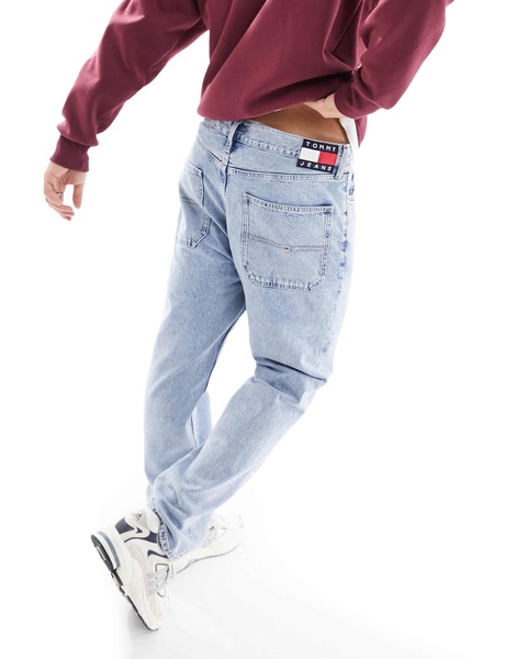 Tommy Jeans skater jeans in light wash