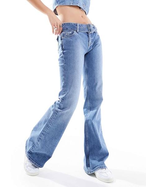 Tommy Jeans Sophie low rise belted jeans in mid wash