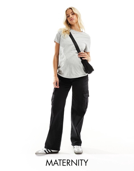 Mamalicious Maternity wide leg cargo jeans in black