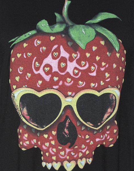 Deanna Strawberry Skull