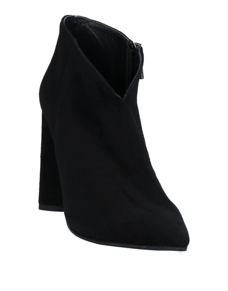 Ankle boot