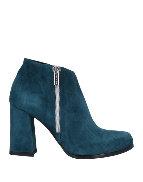 Ankle boot