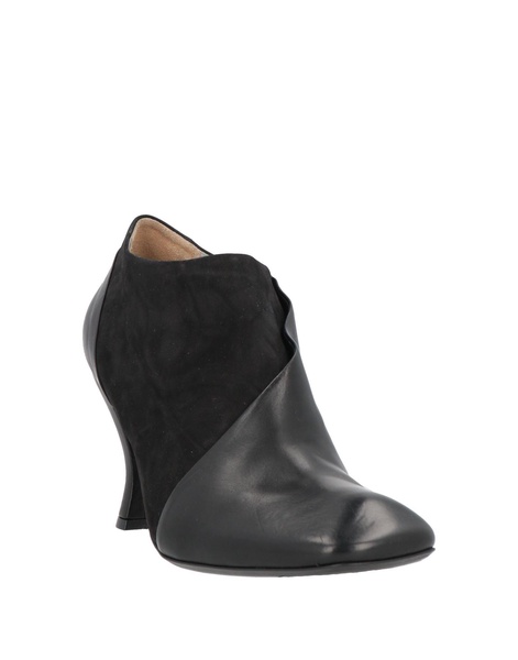 Ankle boot