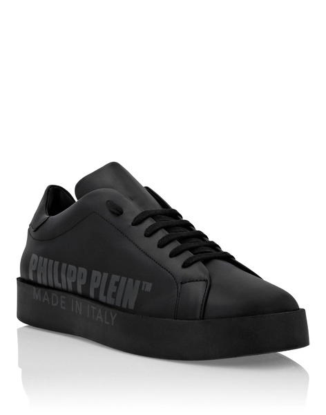 leather lo-top sneakers  tm