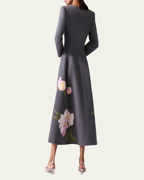 Floral Embroidered Strong-Shoulder Collarless A-Line Coat