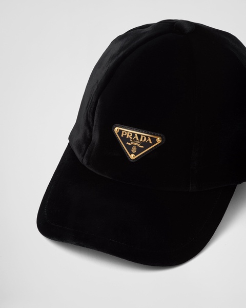 triangle-logo velvet baseball cap