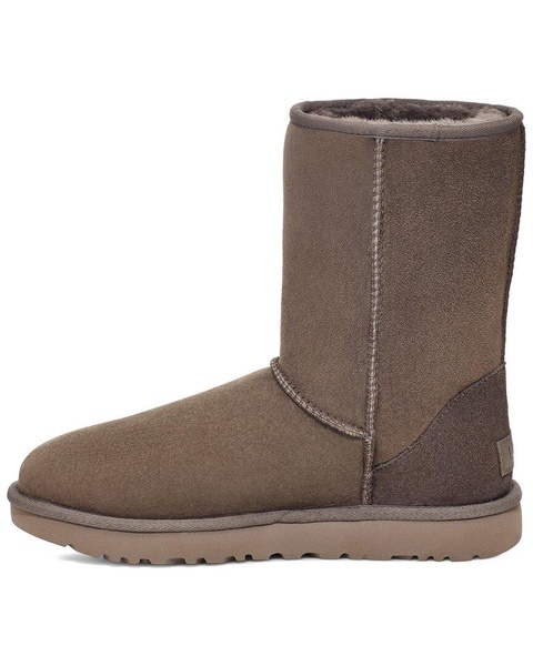 UGG Classic Short II Shearling