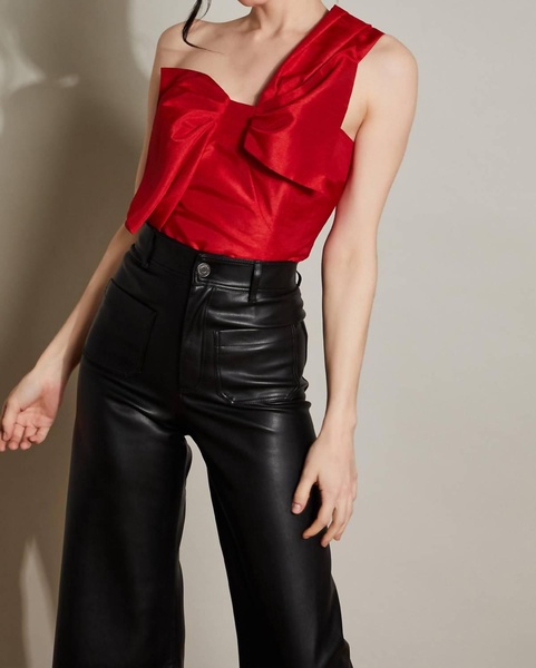 este bow top in cherry red