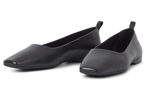 Delia Leather Flat