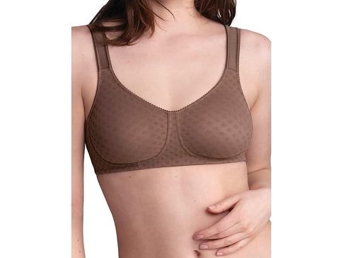 Lisa Seamless Wireless Mastectomy Bra