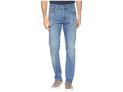 410 Athletic Fit Jeans in Fenwick