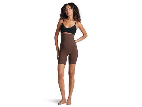 Zone Smoothing High-Waisted Short