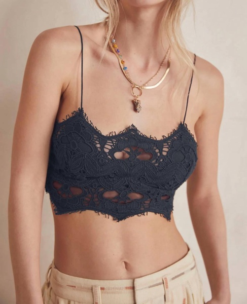 athena bralette in black