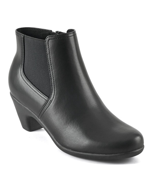 Women's Caelan Round Toe Casual Booties