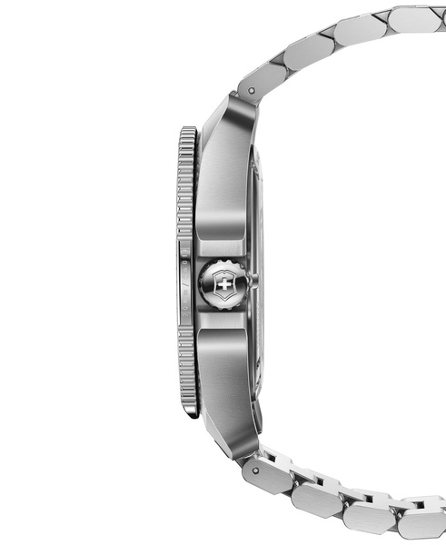 Men's Swiss Journey 1884 Stainless Steel Bracelet Watch 43mm