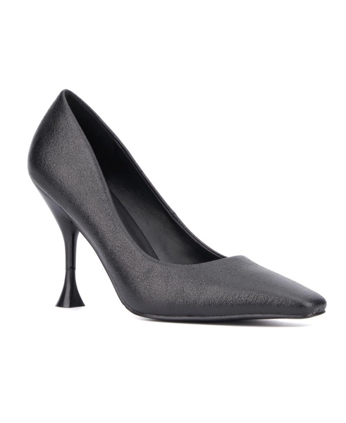 Women's Kamana Flared Heels