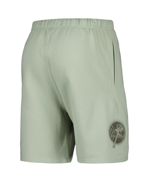 Men's Cream New York Yankees Neutral Fleece Shorts