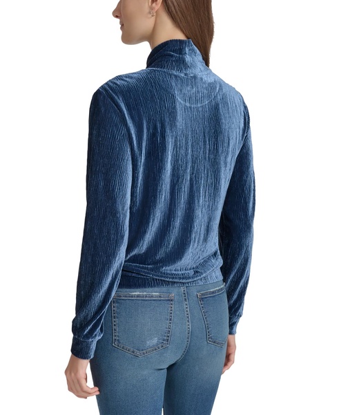 Women's Wavy Velvet Turtleneck Top