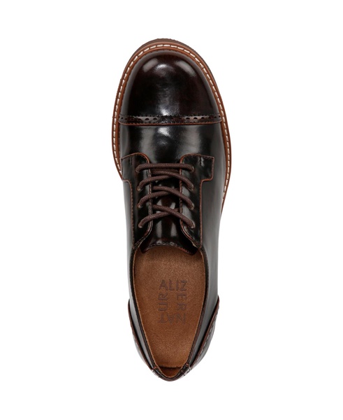 Cabaret-Lace Lug Sole Oxfords