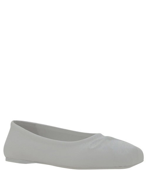 Dancer Ballet flats