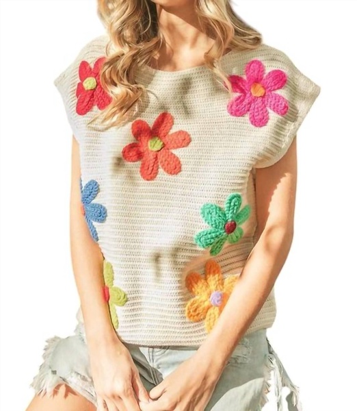 crochet flower embroidery knit top in ivory