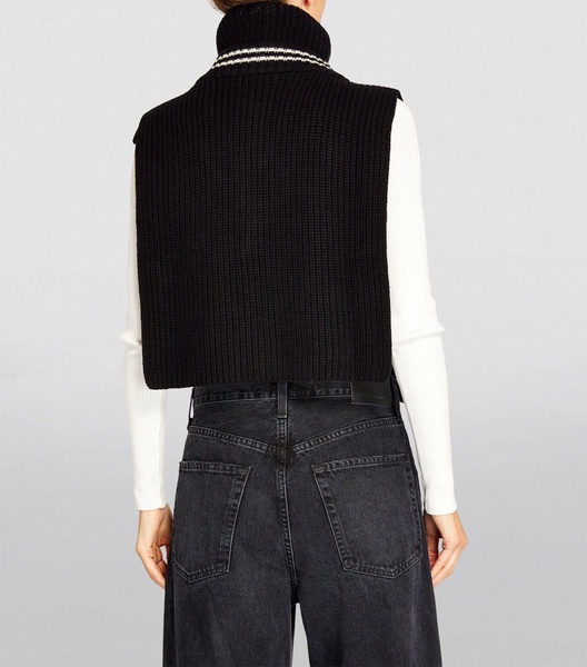 Side-less Cable-Knit Sweater