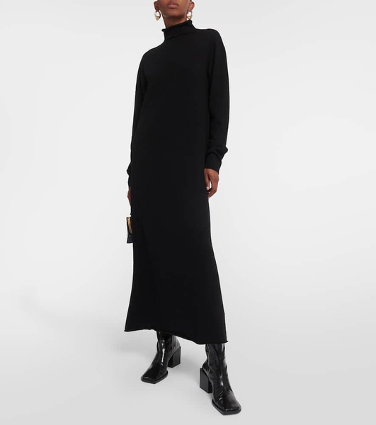 Turtleneck cashmere maxi dress