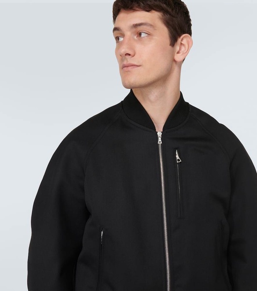 Zipped bomber jacket