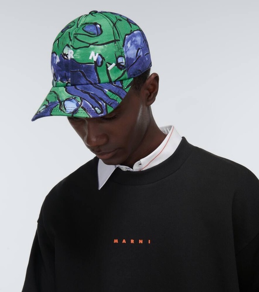 Embroidered cotton baseball cap